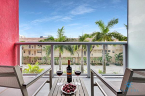 POOL Apartment w BALCONY POOL